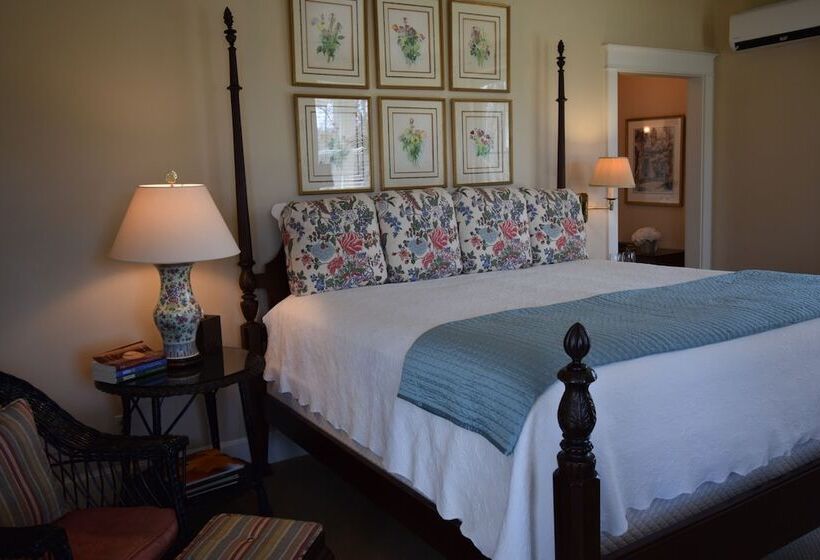 مبيت وإفطار Cedar Spring Inn & Spa