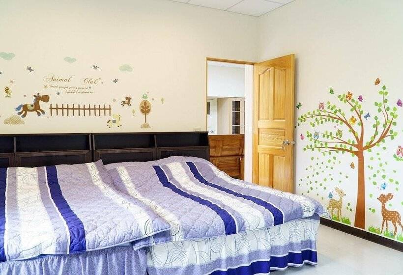 تختخواب و صبحانه Look Tea House