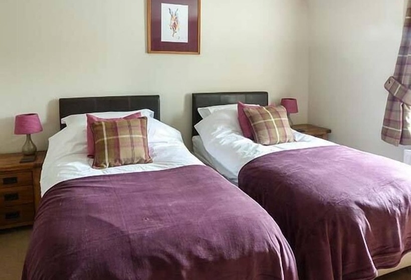 Bridgend House B & B