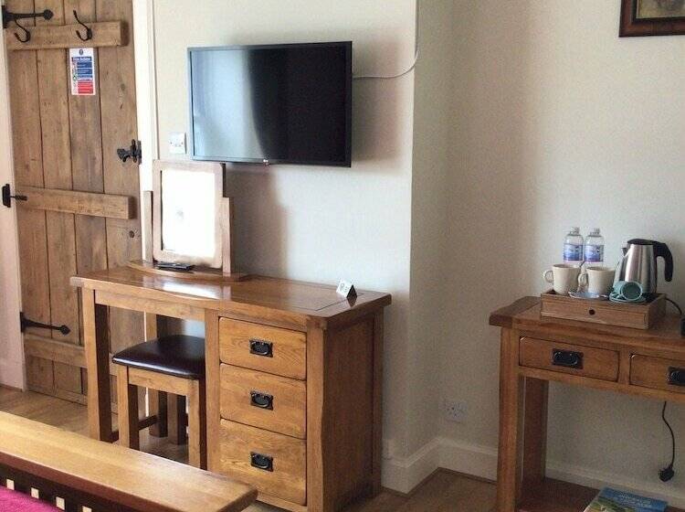 Bridgend House B & B