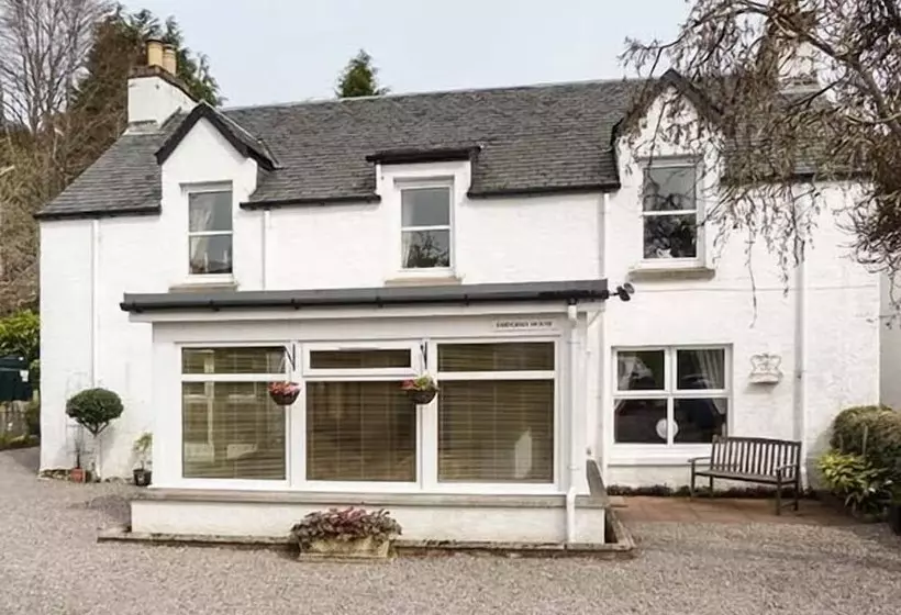 Bridgend House B & B