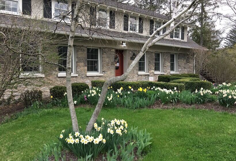 Genesee Country Inn B&b