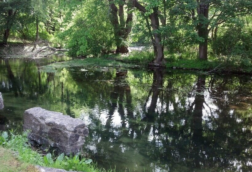 Genesee Country Inn B&b