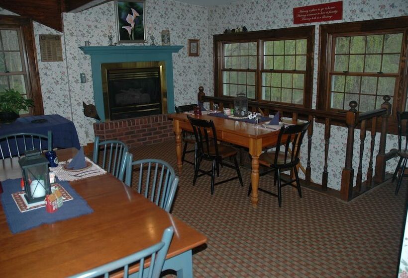 Genesee Country Inn B&b