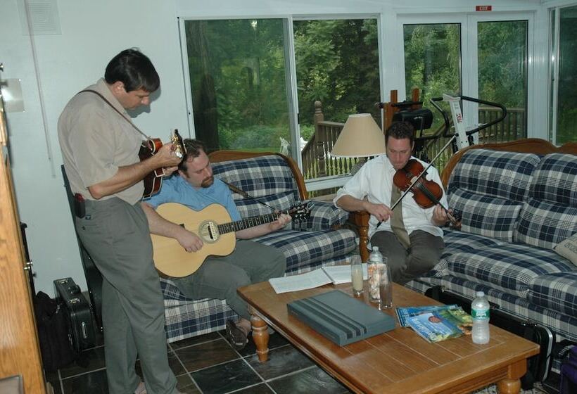 Genesee Country Inn B&b