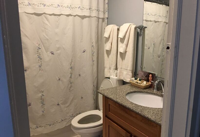 Genesee Country Inn B&b