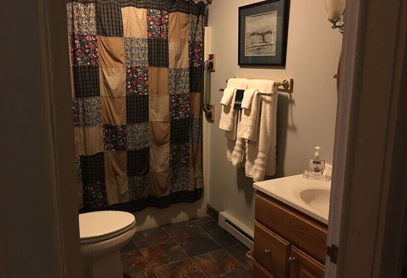 Genesee Country Inn B&b