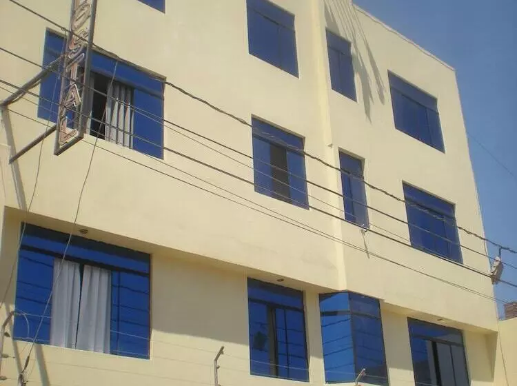 Hostal Isis