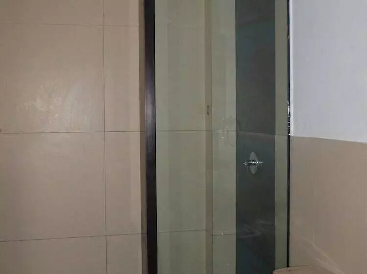 Hostal Isis