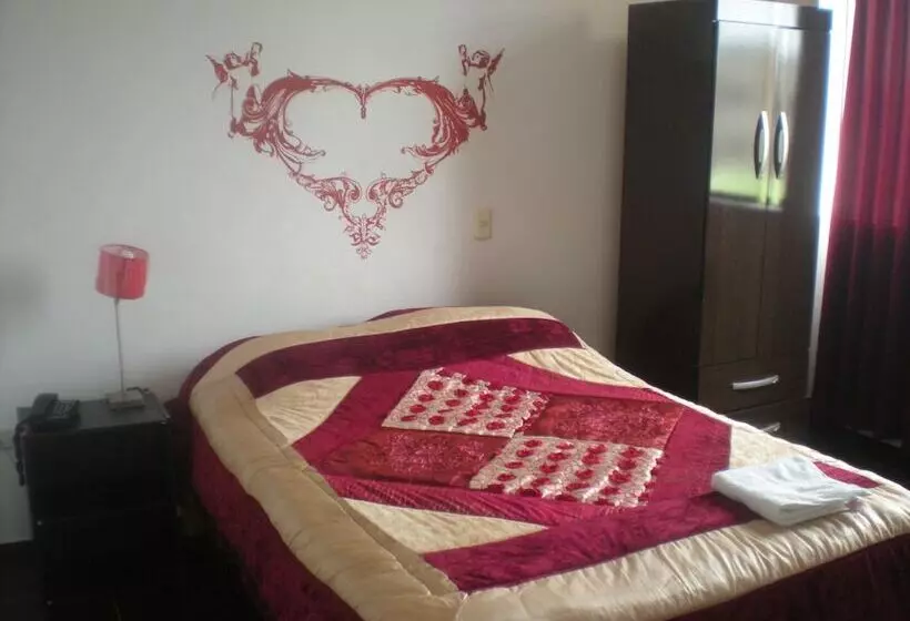 Hostal Isis