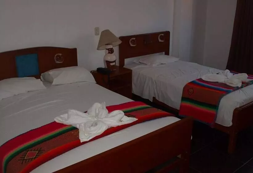 Hostal Isis