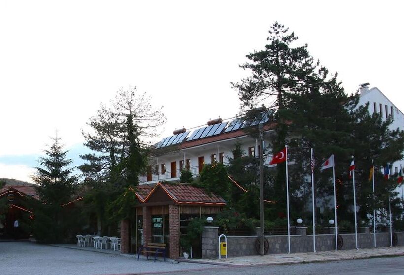 בית מלון כפרי Asikoglu