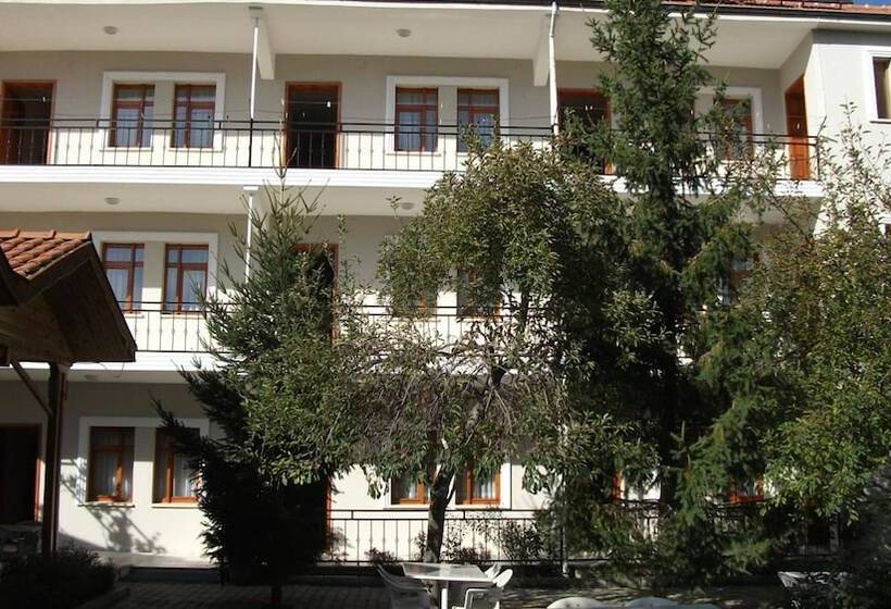 בית מלון כפרי Asikoglu