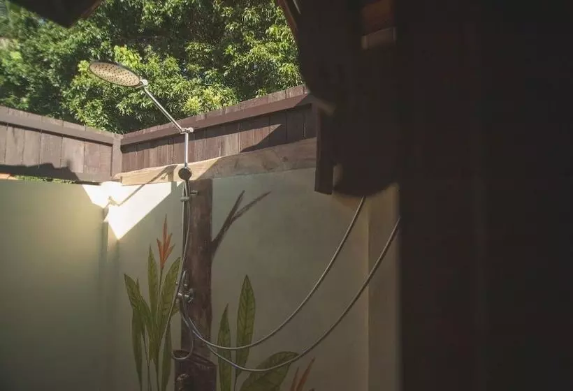 Hotelli Baan Ta Auan Resort