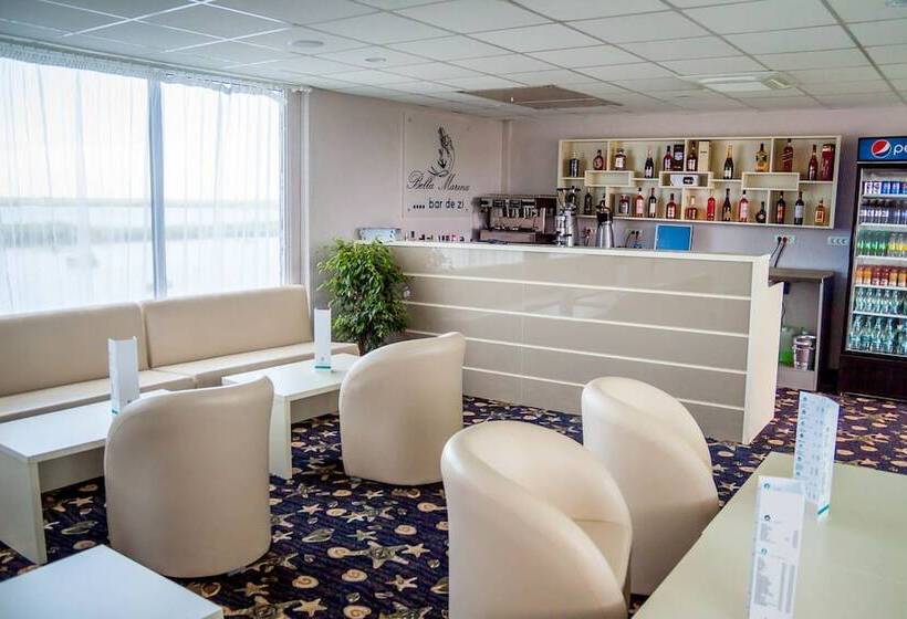 Отель Bella Marina