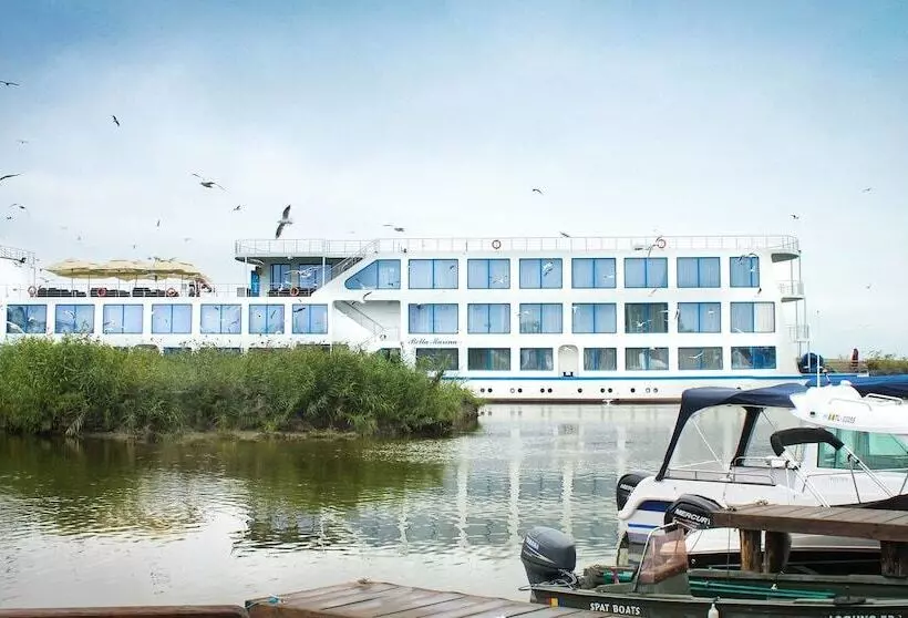 ホテル Bella Marina