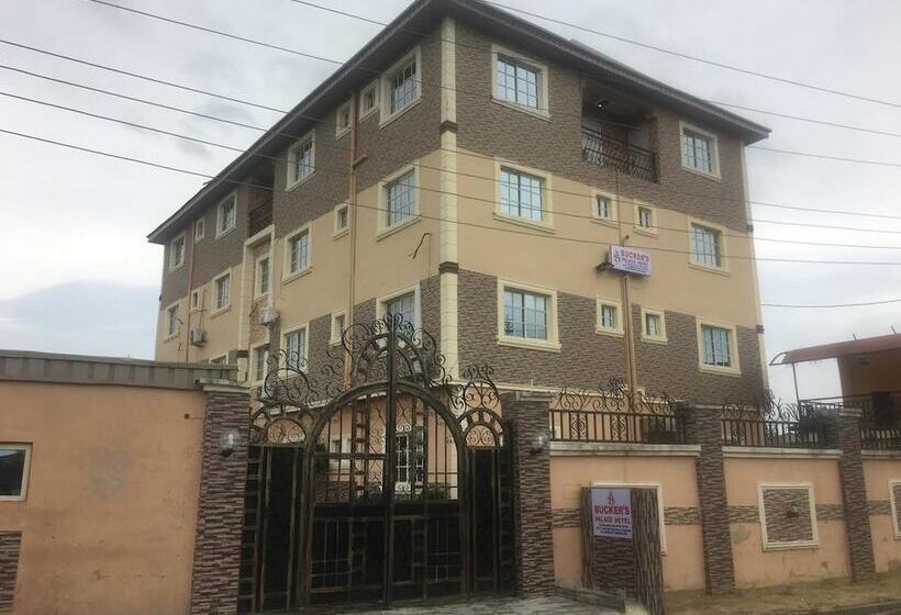 هتل Bucker S Palace