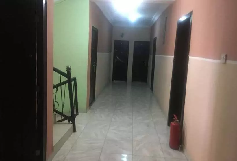 هتل Bucker S Palace