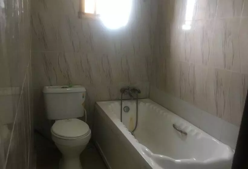 هتل Bucker S Palace