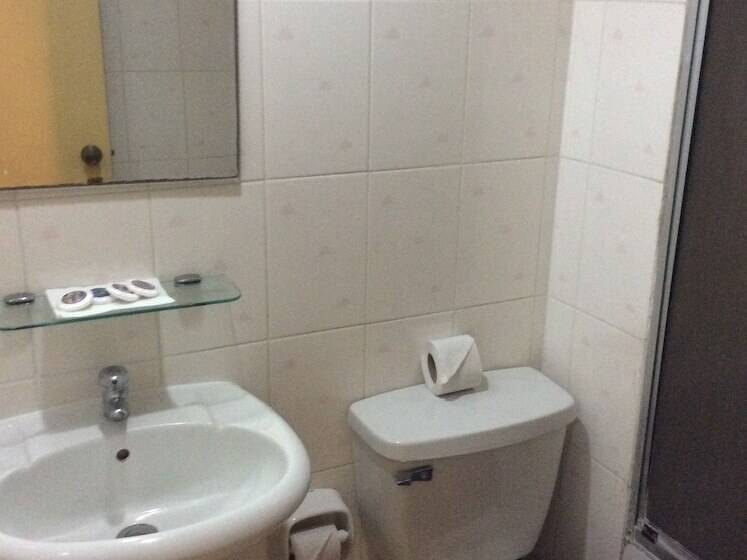 هتل Manuel Rodríguez Express