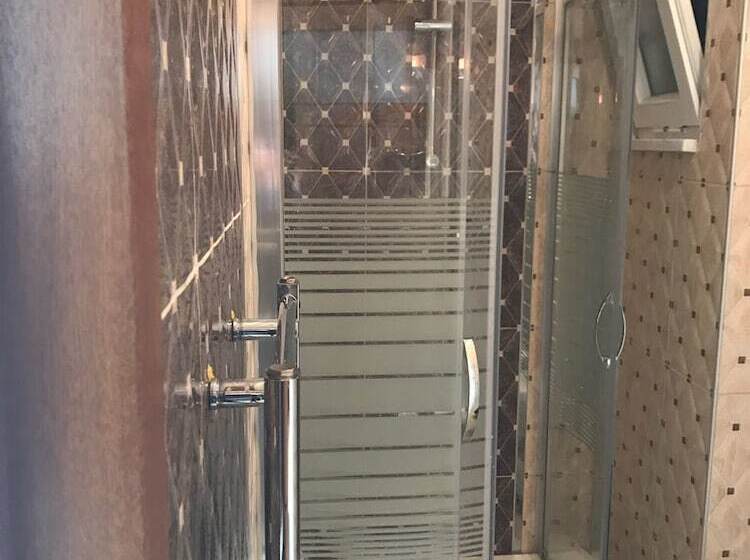 בית מלון כפרי Myhouse Gold