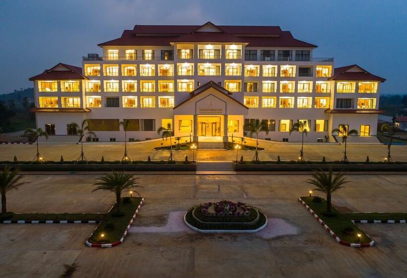 Hotel Paksong Danngarm