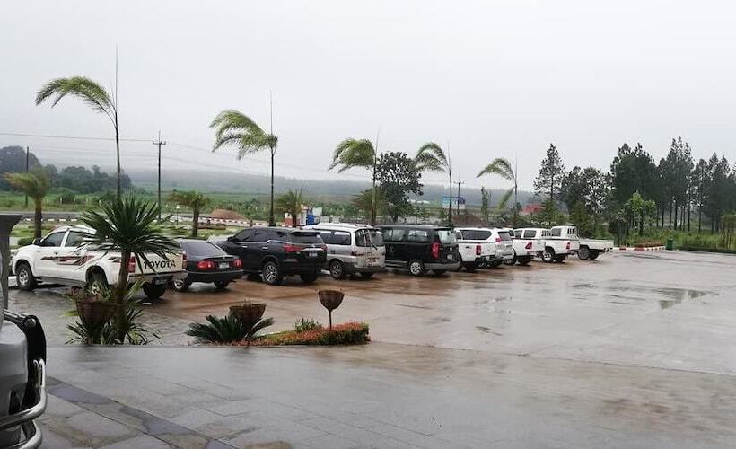 Hotel Paksong Danngarm