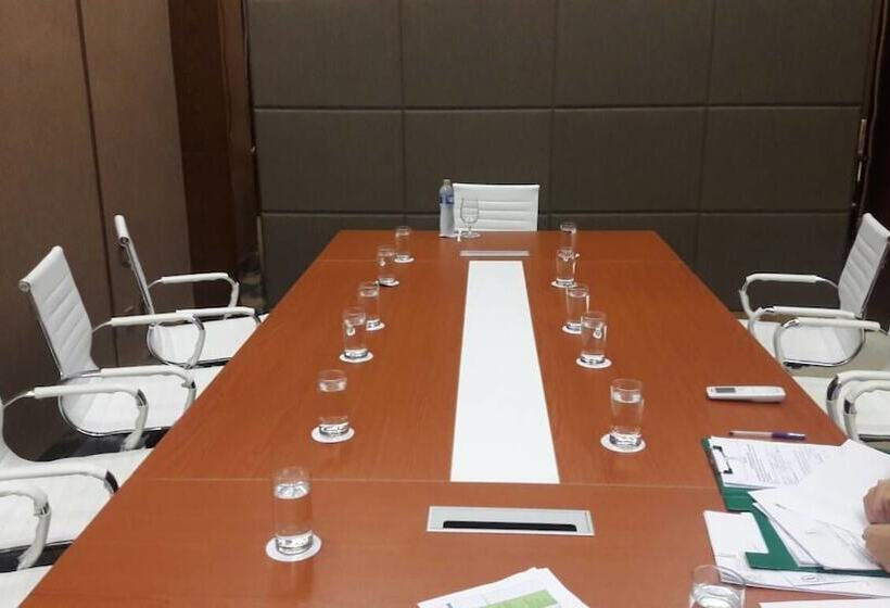 Hotel Paksong Danngarm