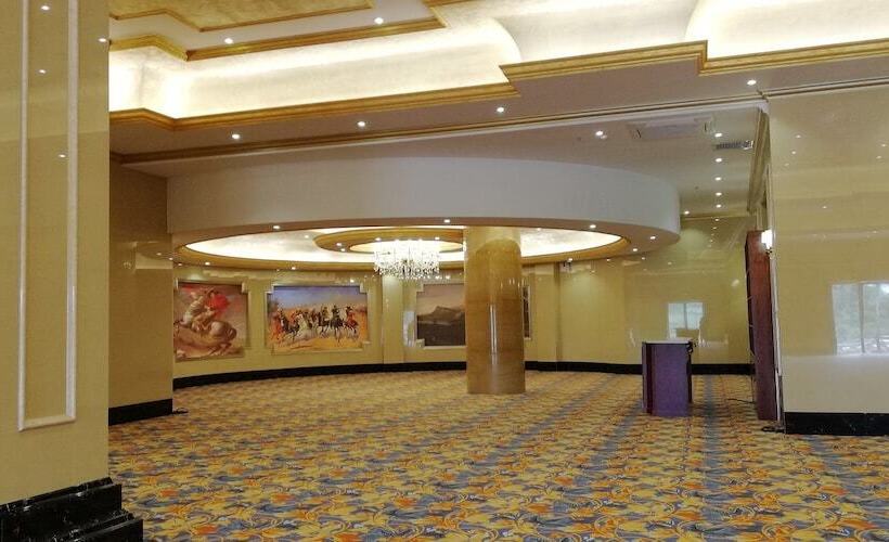 Hotel Paksong Danngarm