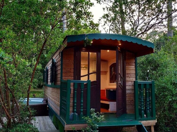 هتل روستایی Lo Rey Du Lac