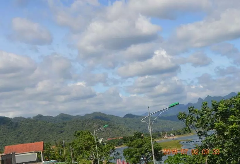 هتل Son Doong Riverside Homestay