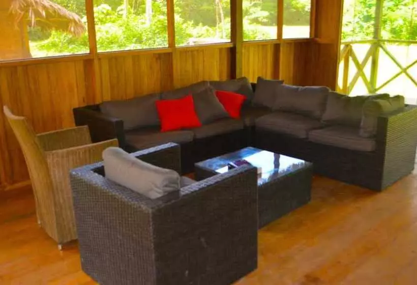 هتل Sunrise Of Tambopata