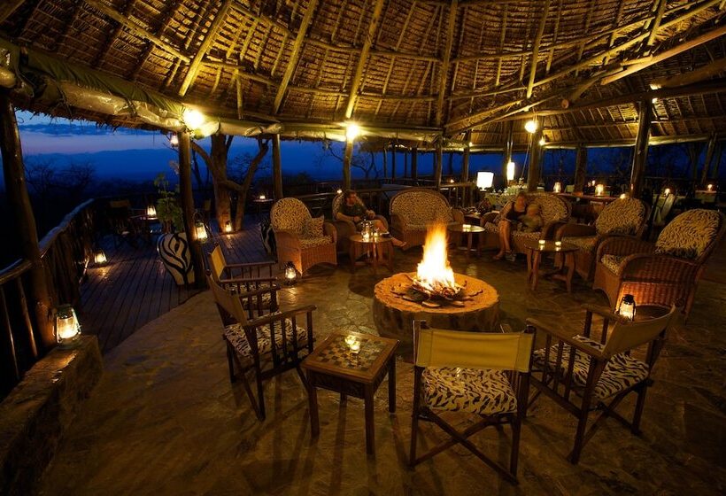 Отель Vuma Hills