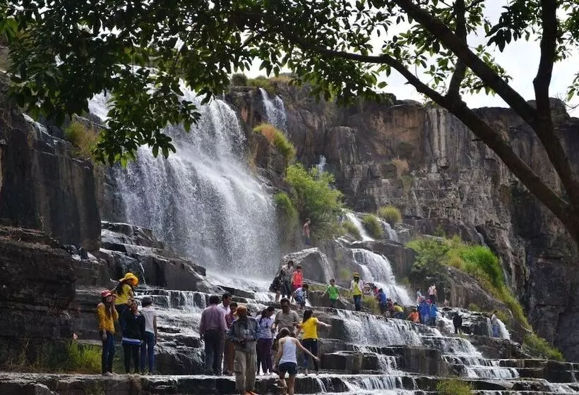 ホテル Xuan Mai Villa