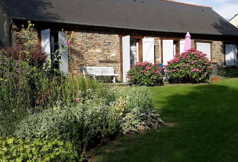 פנסיון Ancien Manoir De Grippé