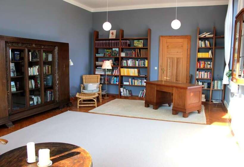 ペンション Gutshaus Gottin