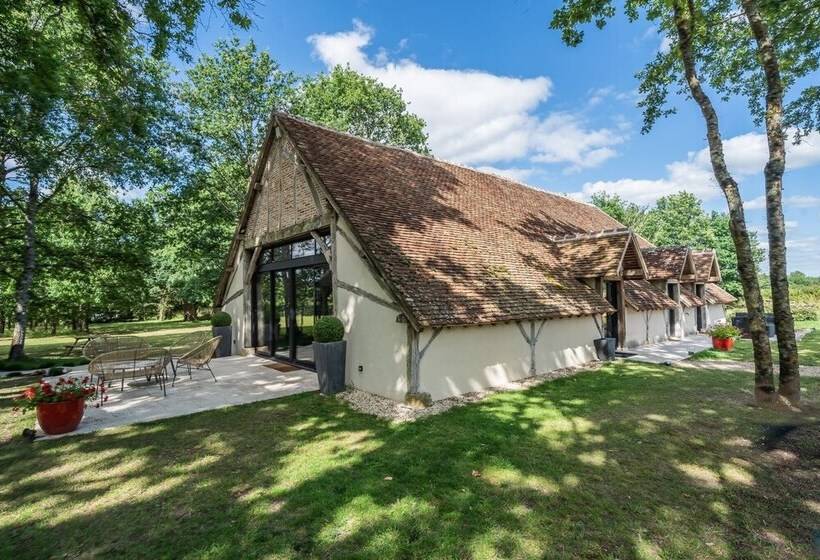 Pensiune La Grange De Léonie