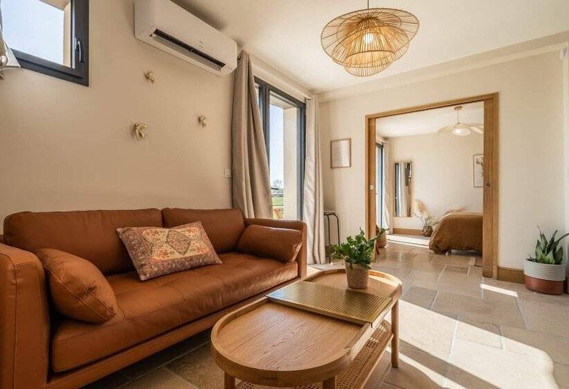 Pensiune La Grange De Léonie