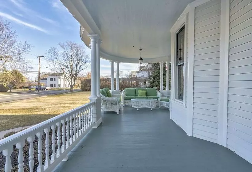 Majatalo Victorian Seasons Stirling