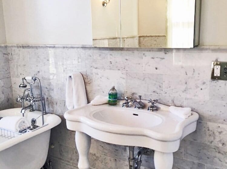 펜션 Victorian Seasons Stirling