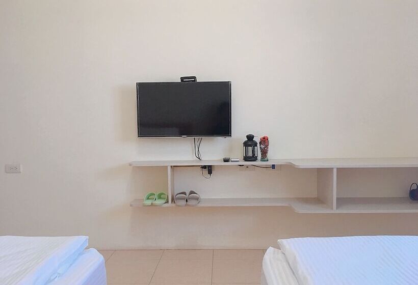 پانسیون White House