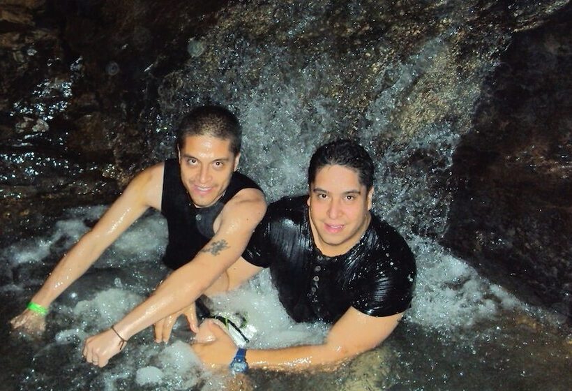 민박 San Gil Casa Colonial