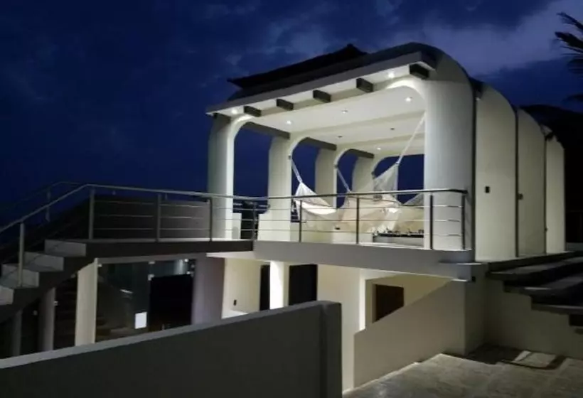 Casa Margarita Hotel And Paradise