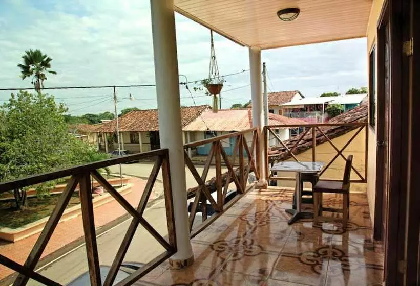 Hostal Casa Heart