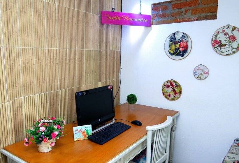 Hostal Pajara Pinta Hostel