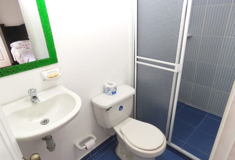 Hostal Pajara Pinta Hostel