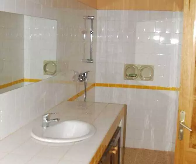 هتل Baobab Soleil