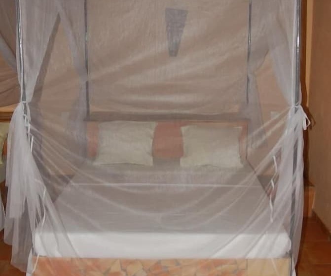 هتل Baobab Soleil