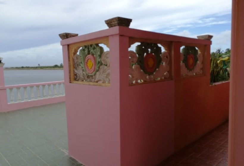 Hotell Beachview Pink Lodge