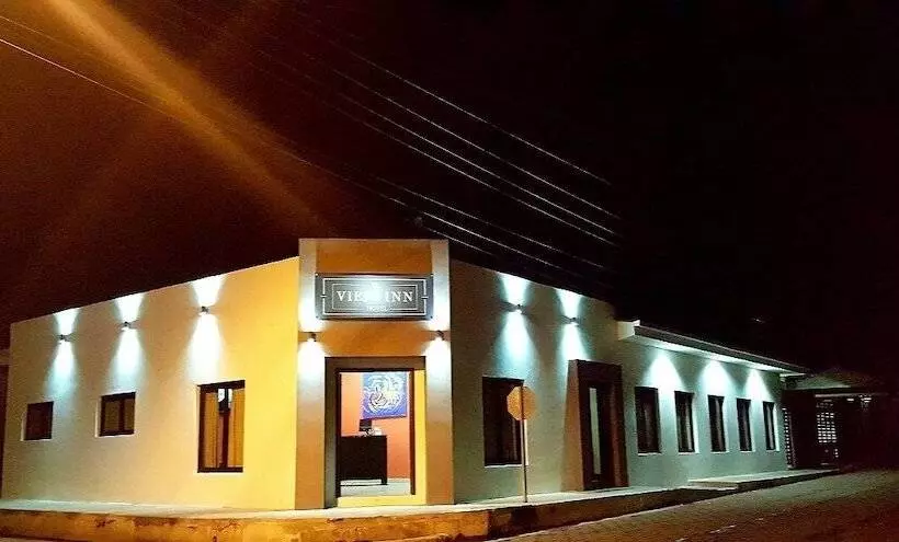 هتل El Viejo Inn